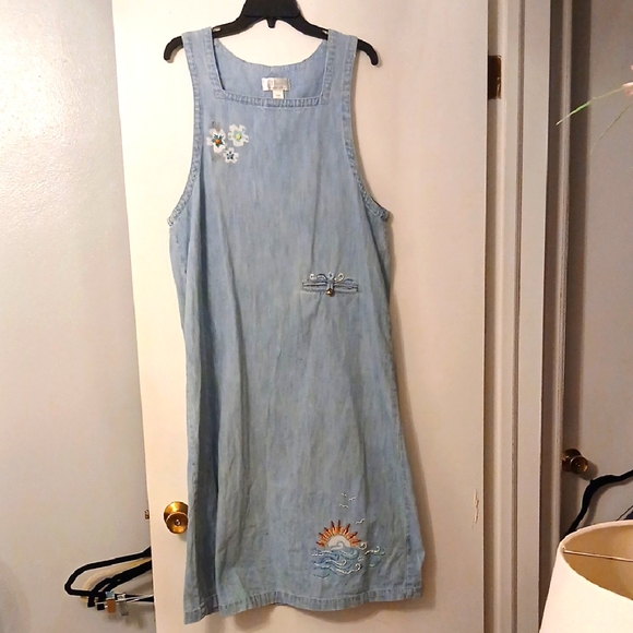 Christopher & Banks Vintage Blue Denim Jumper - Picture 1 of 4